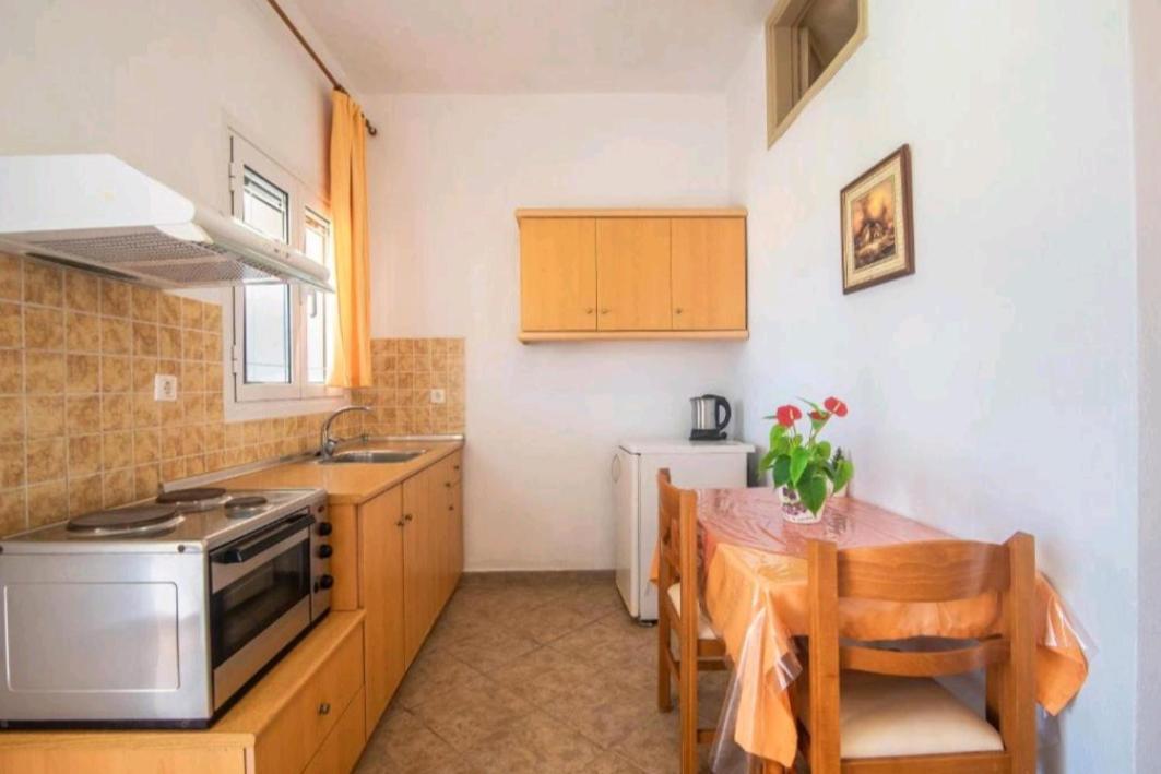 Aleka Apartment 6 آغيوس غيوريوس المظهر الخارجي الصورة