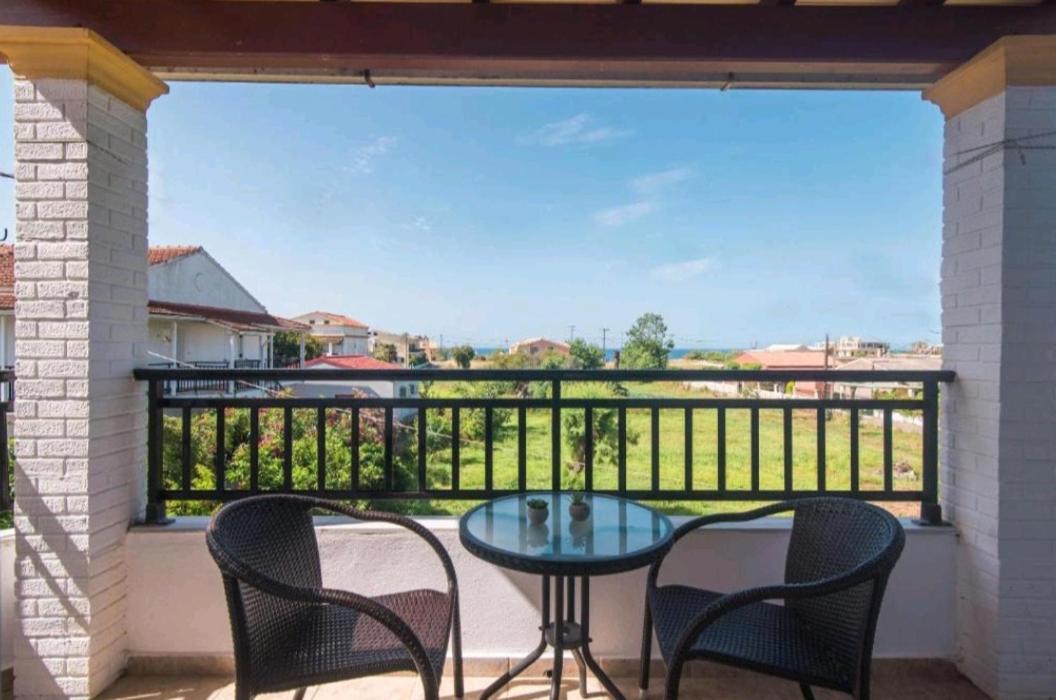 Aleka Apartment 6 آغيوس غيوريوس المظهر الخارجي الصورة