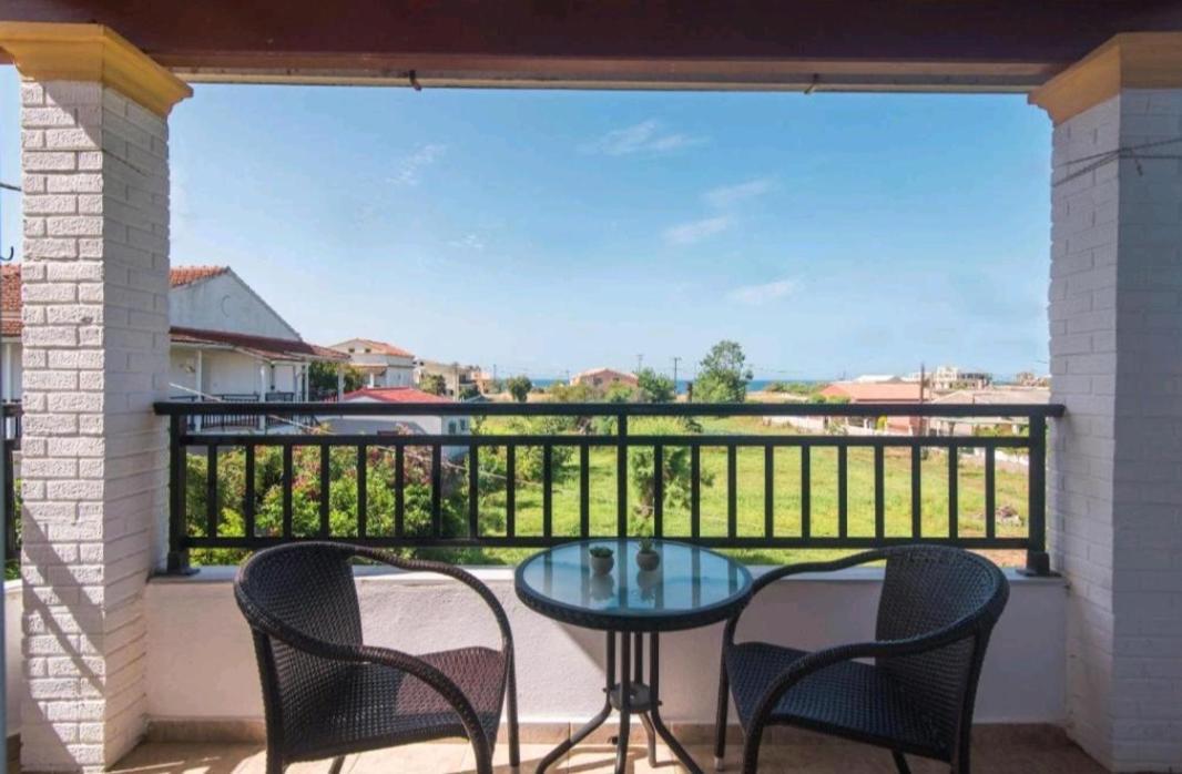Aleka Apartment 6 آغيوس غيوريوس المظهر الخارجي الصورة